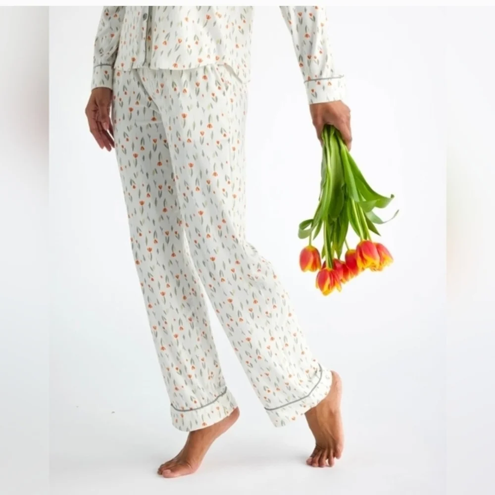 Cozy Earth Women's Floral Pajama Pants - White and Orange - Picture 3 of 3